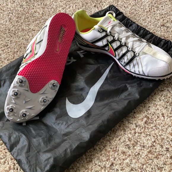 Nike track shoes - Picture 2 of 3